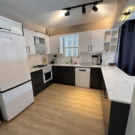 Stylish 3br Duplex With Sea View In 펜션 *