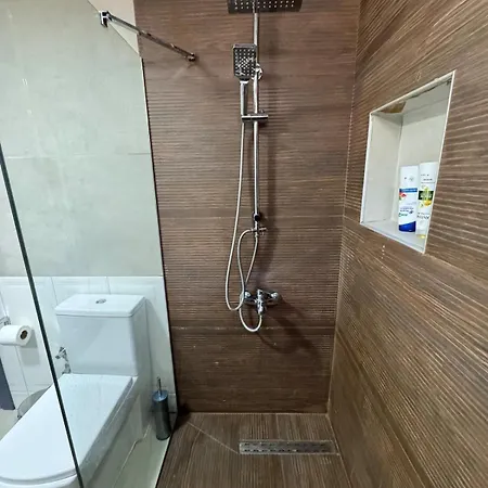 Stylish 3br Duplex With Sea View In * 쿠사다시